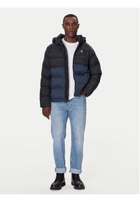 Calvin Klein Jeans Kurtka zimowa LV04RD527G Czarny Regular Fit. Kolor: czarny. Materiał: syntetyk. Sezon: zima #2