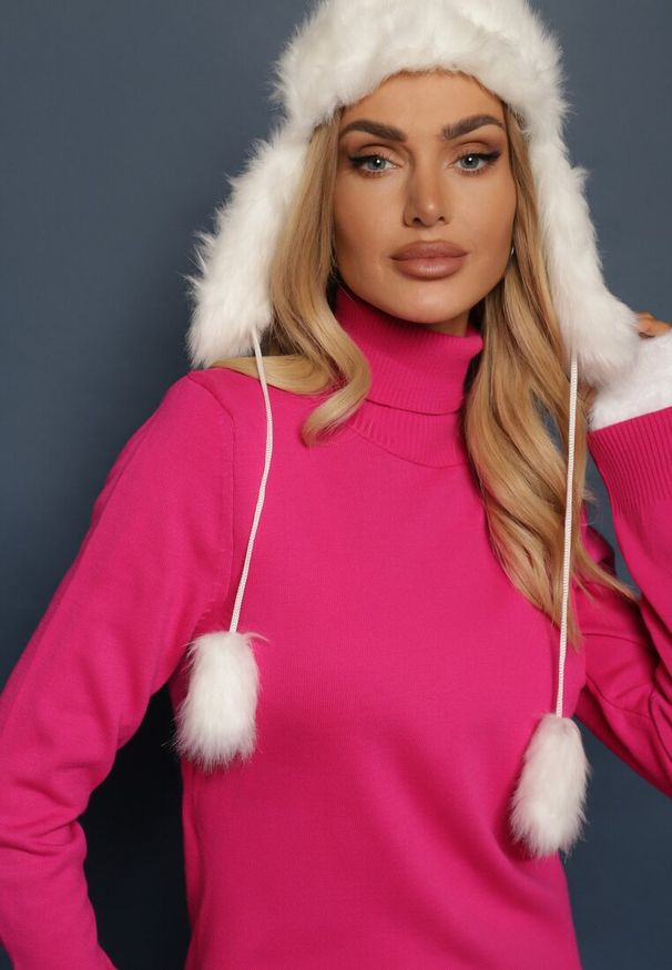 Renee - Fuksjowy Klasyczny Golf ze Ściągaczami przy Rękawach Felinia. Typ kołnierza: golf. Kolor: różowy. Materiał: jeans. Długość rękawa: długi rękaw. Długość: długie. Wzór: aplikacja, bez wzorów. Styl: klasyczny