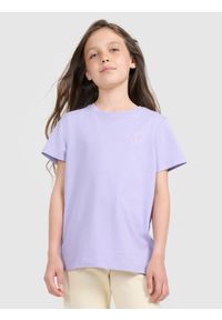 4f - 4F T-shirt regular z nadrukiem dziewczęcy - fioletowy 146 (10-11 lat). Okazja: na co dzień. Kolor: fioletowy. Materiał: jersey, materiał, bawełna. Długość rękawa: krótki rękaw. Długość: krótkie. Wzór: nadruk. Sezon: lato. Styl: klasyczny, młodzieżowy, sportowy, casual