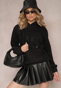 Renee - Czarna Dzianinowa Bluza Ocieplana z Nadrukiem Invta. Kolor: czarny. Materiał: dzianina. Wzór: nadruk
