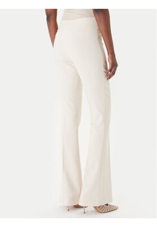 Rinascimento Spodnie materiałowe CFC0127876003 Beżowy Slim Fit. Kolor: beżowy. Materiał: syntetyk