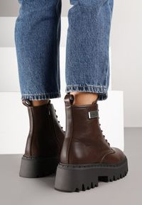 Born2be - Brązowe Klasyczne Botki Workery z Aplikacją przy Cholewce Alerhia. Okazja: na co dzień. Kolor: brązowy. Materiał: jeans, skóra. Szerokość cholewki: normalna. Wzór: aplikacja. Styl: klasyczny #6