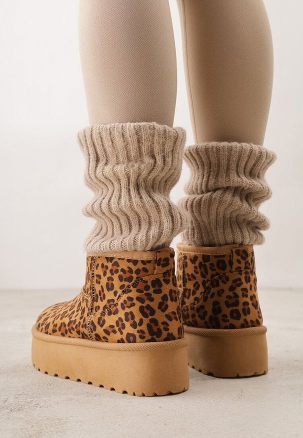 Renee - Panterkowe Krótkie Śniegowce na Grubej Podeszwie Aranwen. Okazja: na co dzień. Materiał: dzianina. Styl: casual, elegancki