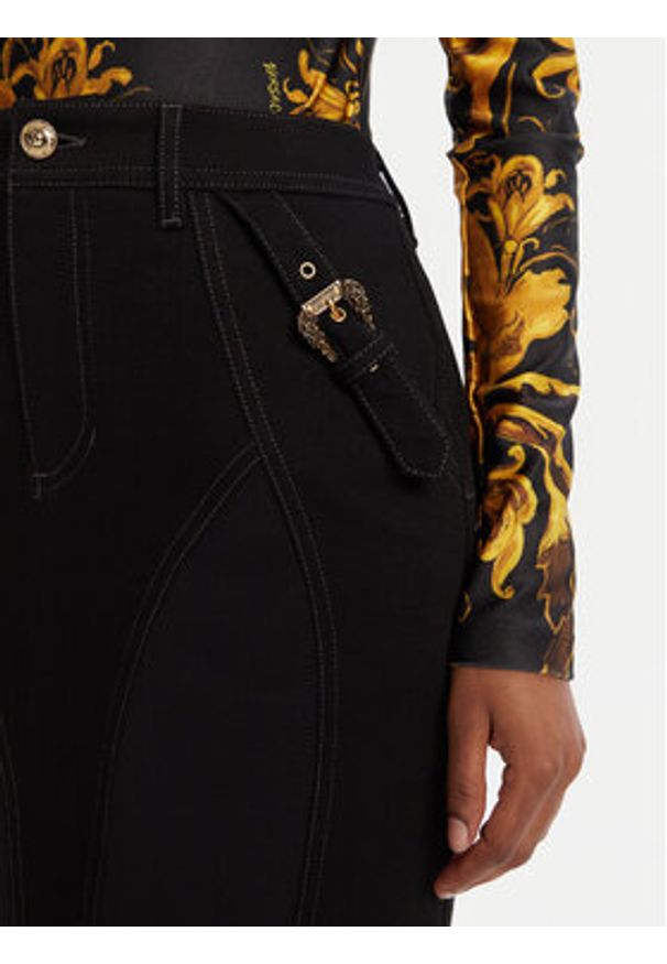 Versace Jeans Couture Spódnica jeansowa 79HAE84M DT037 Czarny Slim Fit. Kolor: czarny. Materiał: bawełna
