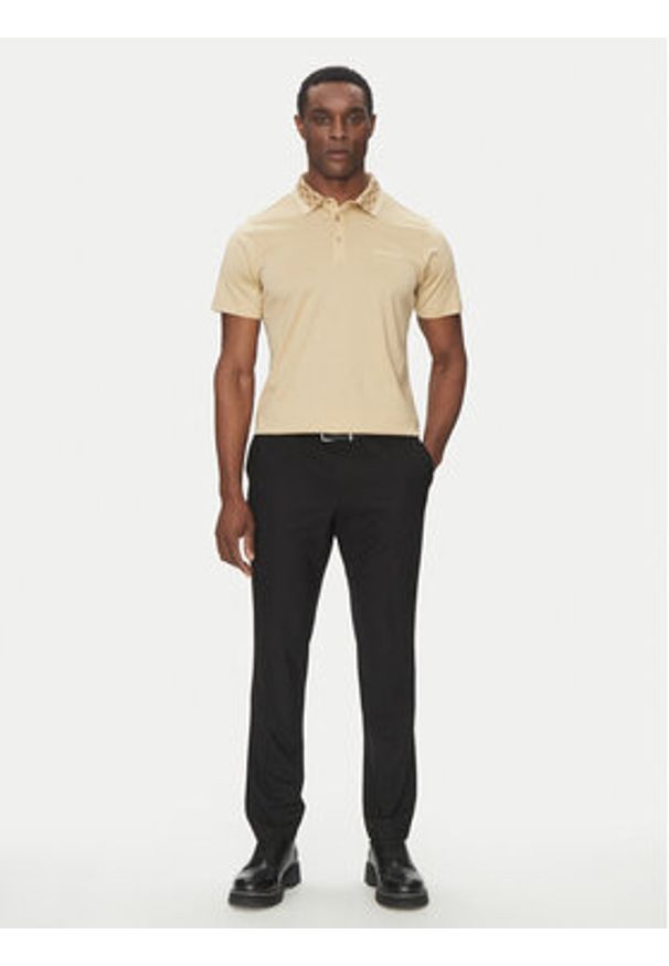 Karl Lagerfeld - KARL LAGERFELD Polo 745001 552200 Beżowy Slim Fit. Typ kołnierza: polo. Kolor: beżowy. Materiał: bawełna