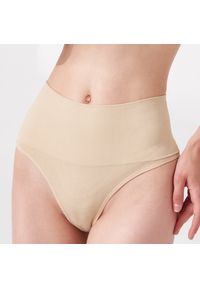 Intica - Stringi damskie z szerokim pasem modelującym Vickey. Kolor: czarny. Materiał: materiał, skóra #3