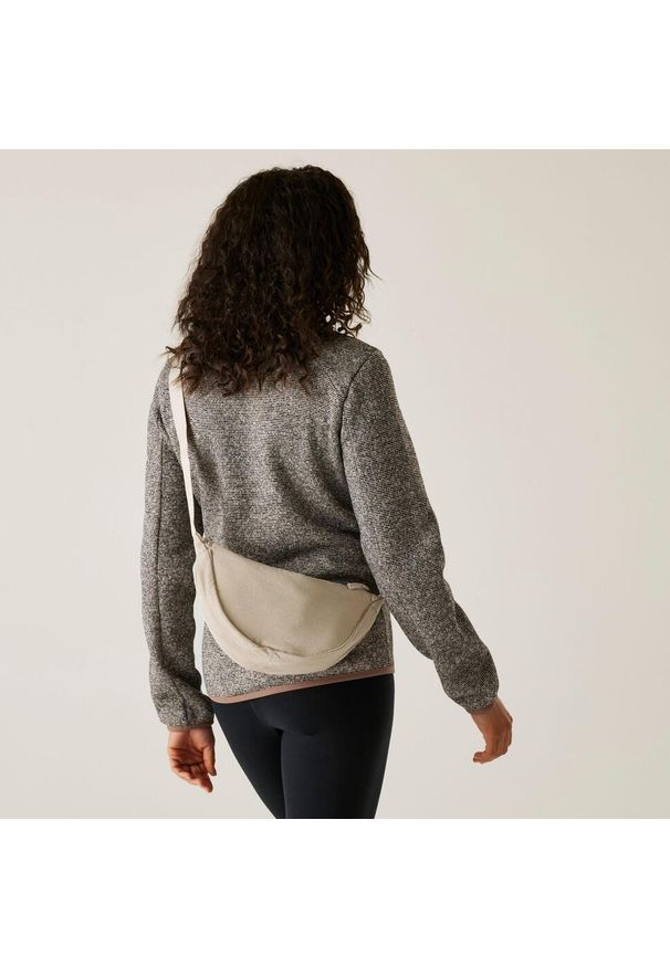 Regatta - Polar damski rozsuwany Newhill. Kolor: beżowy. Materiał: polar. Wzór: melanż. Sport: turystyka piesza