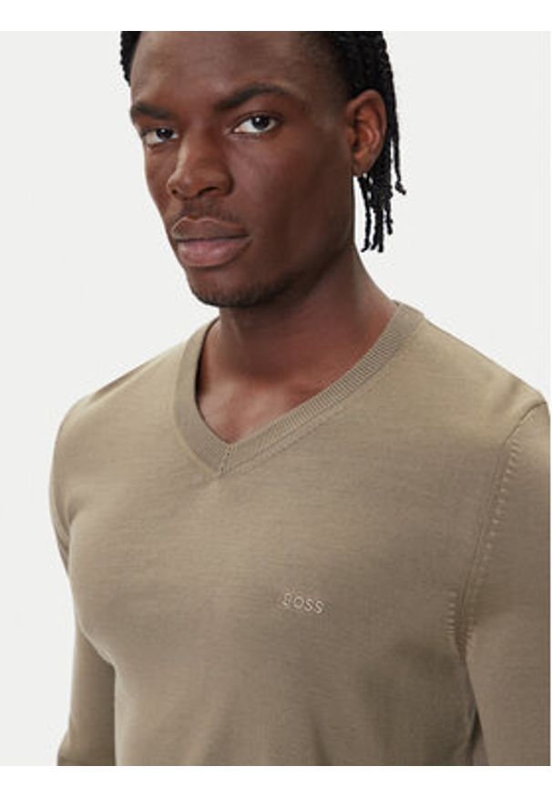 BOSS Sweter Baram-L 50476363 Brązowy Regular Fit. Kolor: brązowy. Materiał: wełna