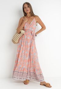 Born2be - Różowa Sukienka Komley. Kolor: różowy. Materiał: wiskoza, materiał. Długość rękawa: na ramiączkach. Wzór: nadruk. Typ sukienki: kopertowe. Długość: maxi #3