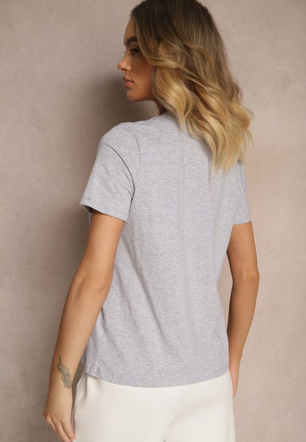 Renee - Szary T-shirt z Bawełny z Dekoltem w Serek Nindriela. Typ kołnierza: dekolt w serek. Kolor: szary. Materiał: bawełna
