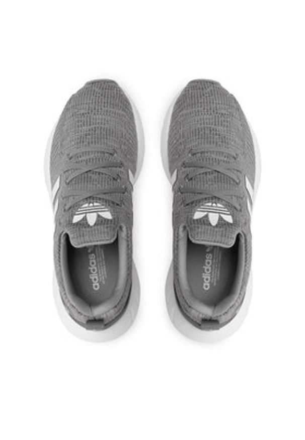 Adidas - adidas Sneakersy Swift Run 22 J GW8178 Szary. Kolor: szary. Materiał: materiał. Sport: bieganie