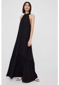 Sisley sukienka kolor czarny maxi rozkloszowana. Kolor: czarny. Materiał: tkanina. Typ sukienki: rozkloszowane. Długość: maxi
