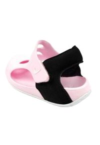 Nike - Buty Dziecięce Sunray Protect 3. Kolor: różowy. Sezon: zima