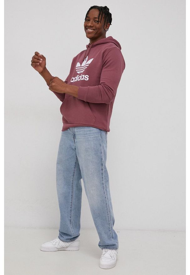 adidas Originals Bluza bawełniana męska kolor różowy z kapturem z nadrukiem. Typ kołnierza: kaptur. Kolor: różowy. Materiał: bawełna. Wzór: nadruk