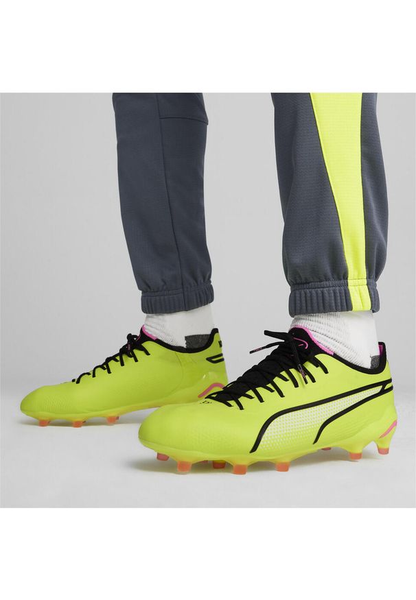 Puma - Buty piłkarskie KING ULTIMATE FG/AG PUMA Electric Lime Black Poison Pink Green. Kolor: czarny, różowy, wielokolorowy. Sport: piłka nożna