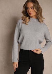 Renee - Szary Pudełkowy Sweter z Półgolfem o Gładkim Wykończeniu Unala. Kolor: szary. Materiał: skóra, jeans. Wzór: gładki