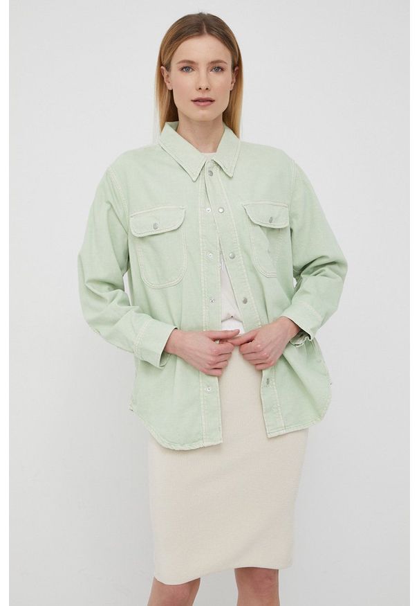 Calvin Klein Jeans koszula jeansowa J20J218807.PPYY damska kolor zielony relaxed z kołnierzykiem klasycznym. Typ kołnierza: kołnierzyk klasyczny. Kolor: zielony. Materiał: włókno, denim, materiał. Długość rękawa: długi rękaw. Długość: długie. Styl: klasyczny