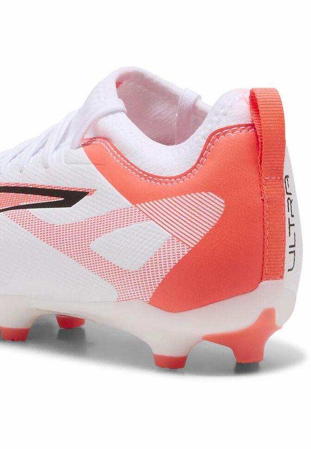 Buty Piłkarskie Puma Ultra 5 Match Fg/Ag Jr Dzieci. Kolor: biały, czerwony, wielokolorowy, czarny. Sport: piłka nożna