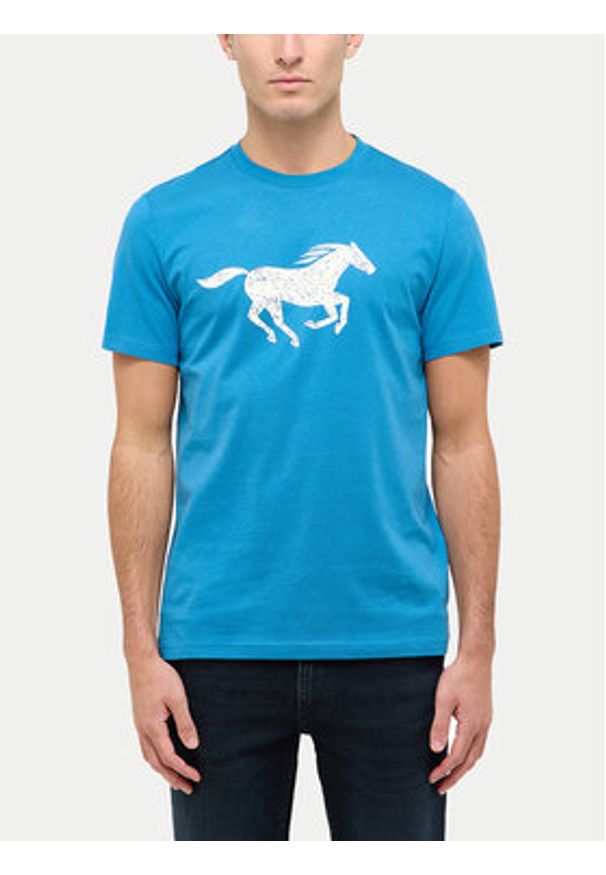 Mustang T-Shirt Austin 1016483 Niebieski Regular Fit. Kolor: niebieski. Materiał: bawełna