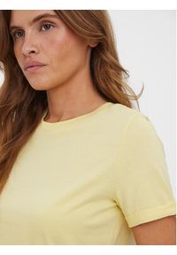 Vero Moda T-Shirt Paula 10243889 Żółty Regular Fit. Kolor: żółty. Materiał: bawełna #3