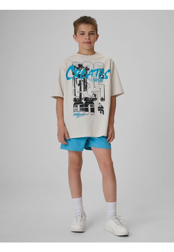 4f - 4F T-shirt loose z nadrukiem chłopięcy - szary 122/128 (6-8 lat). Okazja: na uczelnię, na co dzień, na spacer. Kolor: szary. Materiał: materiał, bawełna, dzianina. Wzór: nadruk. Sezon: lato. Styl: casual