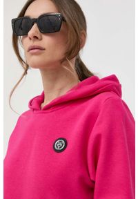 Plein Sport - PLEIN SPORT bluza damska kolor różowy z kapturem z nadrukiem. Typ kołnierza: kaptur. Kolor: różowy. Długość rękawa: długi rękaw. Długość: długie. Wzór: nadruk. Styl: sportowy #2