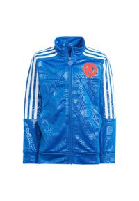 Adidas - Bluza dresowa adidas x Marvel Avengers. Okazja: na uczelnię. Kolor: wielokolorowy, niebieski, biały. Materiał: dresówka. Wzór: motyw z bajki. Styl: sportowy #1
