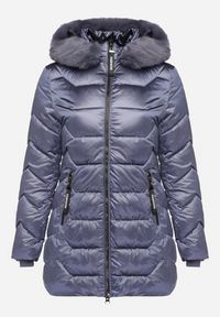 Born2be - Granatowa Kurtka z Pikowanymi Przeszyciami i Odpinanym Futerkiem przy Kapturze Vensie. Okazja: na co dzień. Kolekcja: plus size. Kolor: niebieski. Materiał: futro. Styl: klasyczny, casual, elegancki #2