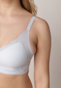 Born2be - Niebieski Usztywniany Biustonosz Bezszwowy Bez Fiszbin Pretiona. Kolor: niebieski. Materiał: materiał #7