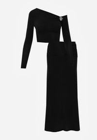 Renee - Czarny Komplet Spódnica i Longsleeve Zdobione Marszczeniami i Aplikacjami Bervessa. Kolor: czarny. Wzór: aplikacja #4