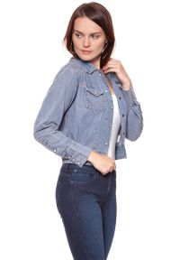 Wrangler - DAMSKA KURTKA JEANSOWA WRANGLER SHACKET PINK TINT W5254LWYX. Kolor: niebieski. Materiał: jeans #10