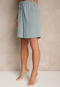 Renee - Niebieskie Szorty z Bawełną High Waist Ozdobione Sznurkiem Talanisse. Okazja: na spacer, na co dzień. Stan: podwyższony. Kolor: niebieski. Materiał: bawełna. Wzór: aplikacja. Styl: klasyczny, elegancki, casual #5