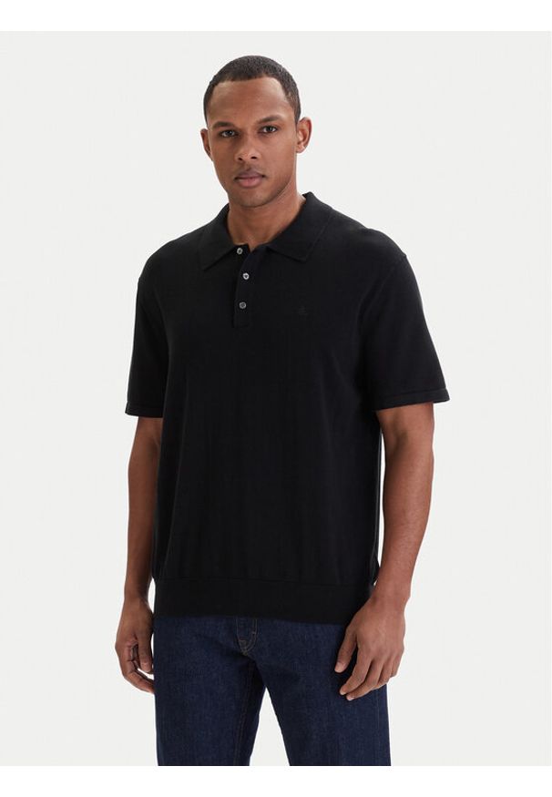 Calvin Klein Polo LV04LC326G Czarny Regular Fit. Typ kołnierza: polo. Kolor: czarny. Materiał: bawełna