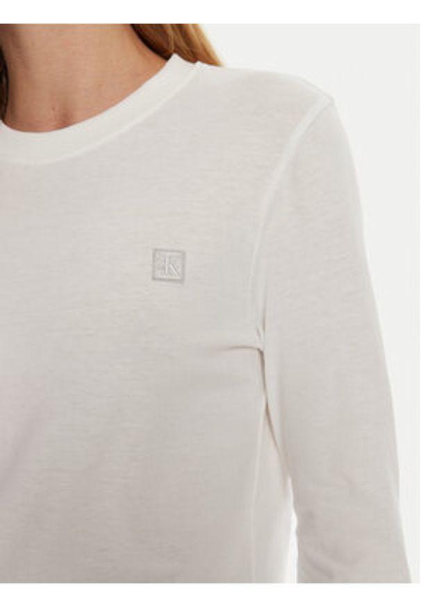 Calvin Klein Jeans Bluzka J20J224549 Biały Regular Fit. Kolor: biały. Materiał: bawełna