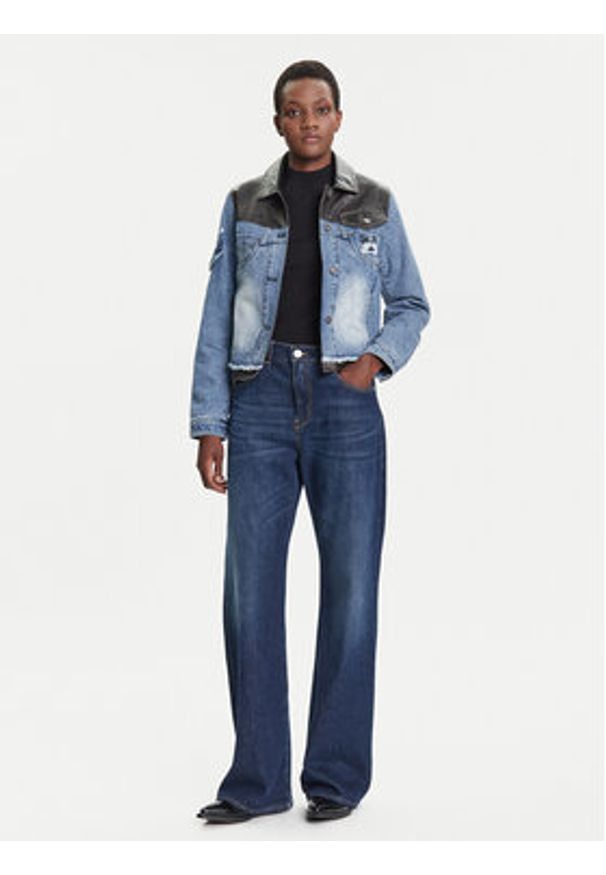 Desigual Kurtka jeansowa Contrast Mickey 25WWED16 Niebieski Regular Fit. Kolor: niebieski. Materiał: syntetyk