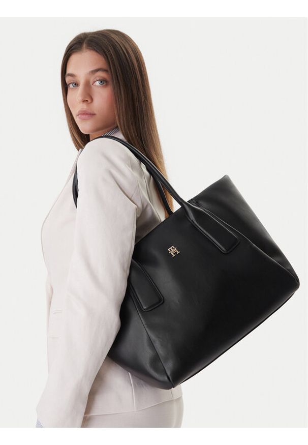TOMMY HILFIGER - Tommy Hilfiger Torebka Th Essential Tote AW0AW18374 Czarny. Kolor: czarny. Materiał: skórzane