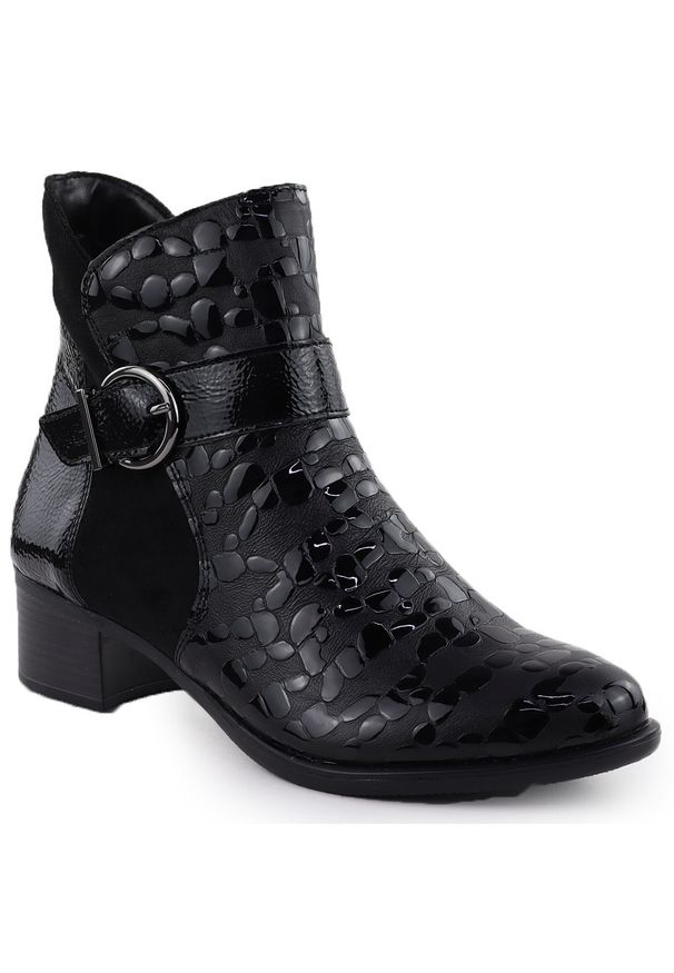 Skórzane botki damskie na obcasie lakierowane czarne Remonte Rieker R5188-02. Kolor: czarny. Materiał: skóra. Obcas: na obcasie. Wysokość obcasa: średni