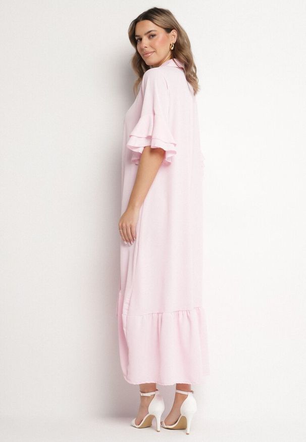 Born2be - Różowa Sukienka Koszulowa z Ozdobną Falbanką Daviravie. Okazja: na co dzień. Kolor: różowy. Typ sukienki: koszulowe. Styl: elegancki, casual, klasyczny