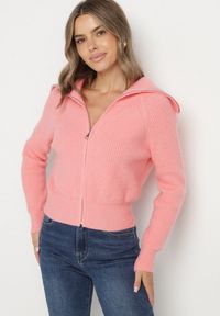Born2be - Różowy Kardigan Dzianiny z Wełną z Golfem Zapinany na Suwak Zinellia. Okazja: na co dzień. Typ kołnierza: golf. Kolor: różowy. Materiał: dzianina, wełna. Długość rękawa: długi rękaw. Długość: długie. Styl: casual, klasyczny #3