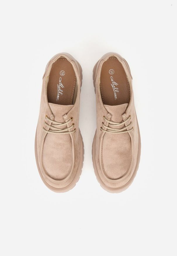 Renee - Ciemnobeżowe Półbuty Mokasyny w Stylu Boat Shoes ze Sznurowaniem Balmitar. Kolor: beżowy. Materiał: jeans