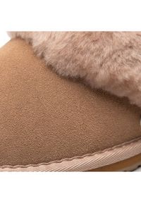 EMU Australia Kapcie Jolie W10015 Beżowy. Kolor: beżowy. Materiał: zamsz, skóra