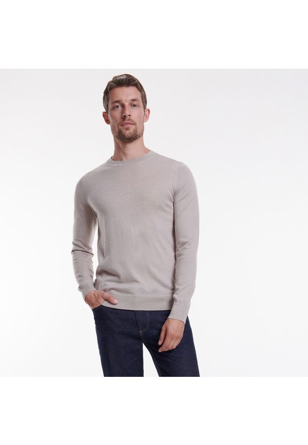 Reserved - PREMIUM Sweter z wełny Merino - Beżowy. Kolor: beżowy. Materiał: wełna