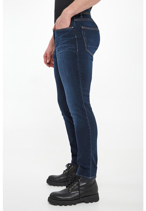 Jeansy męskie Chris BRAX