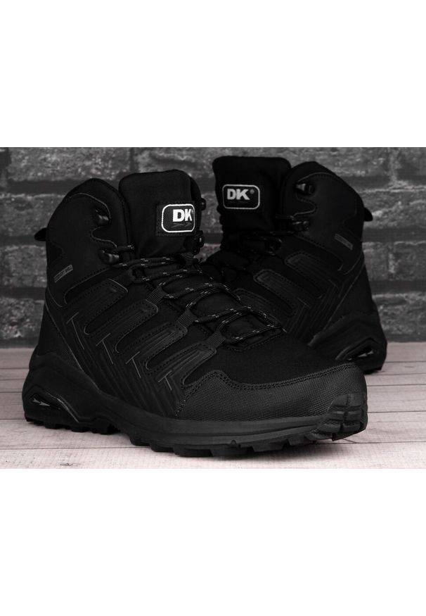 Buty męskie zimowe trekkingowe DK FOREST HIGH. Kolor: czarny. Sezon: zima