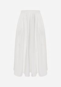 Born2be - Biała Rozkloszowana Spódnica z Wysokim Stanem Ismotis. Okazja: na co dzień. Stan: podwyższony. Kolekcja: plus size. Kolor: biały. Styl: casual #2
