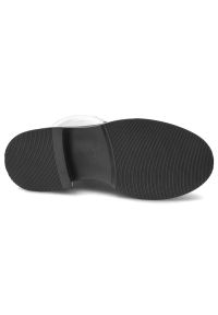 Brązowe Botki S.Barski Modne Buty Damskie. Okazja: na spacer. Zapięcie: zamek. Kolor: brązowy. Materiał: skóra ekologiczna, materiał. Wzór: kwiaty. Obcas: na obcasie. Styl: elegancki. Wysokość obcasa: średni