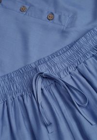 Born2be - Niebieski Komplet z Wiskozą Szerokie Spodnie i Bluzka z Kołnierzykiem Nautiviane. Kolekcja: plus size. Kolor: niebieski. Materiał: wiskoza. Wzór: gładki #4