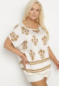 Born2be - Jasnobeżowa Bluzka z Wiskozy we Wzór w Stylu Boho Lunaseia. Okazja: na co dzień. Kolor: beżowy. Materiał: wiskoza. Styl: boho #3