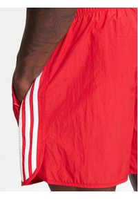 Adidas - adidas Szorty sportowe adicolor Classics Sprinter IU0771 Czerwony Regular Fit. Kolor: czerwony. Materiał: syntetyk. Styl: sportowy #4