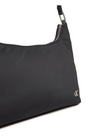 Calvin Klein Jeans Torebka Satin Nylon Small Shoulder Bag LV04K3219G Czarny. Kolor: czarny
